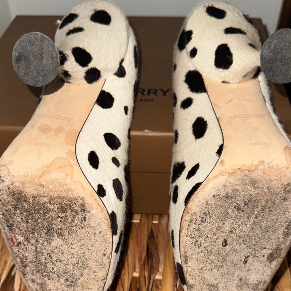 Burberry London Stylish Black and White Polka Dot Women's Heels - Picture 7 of 7